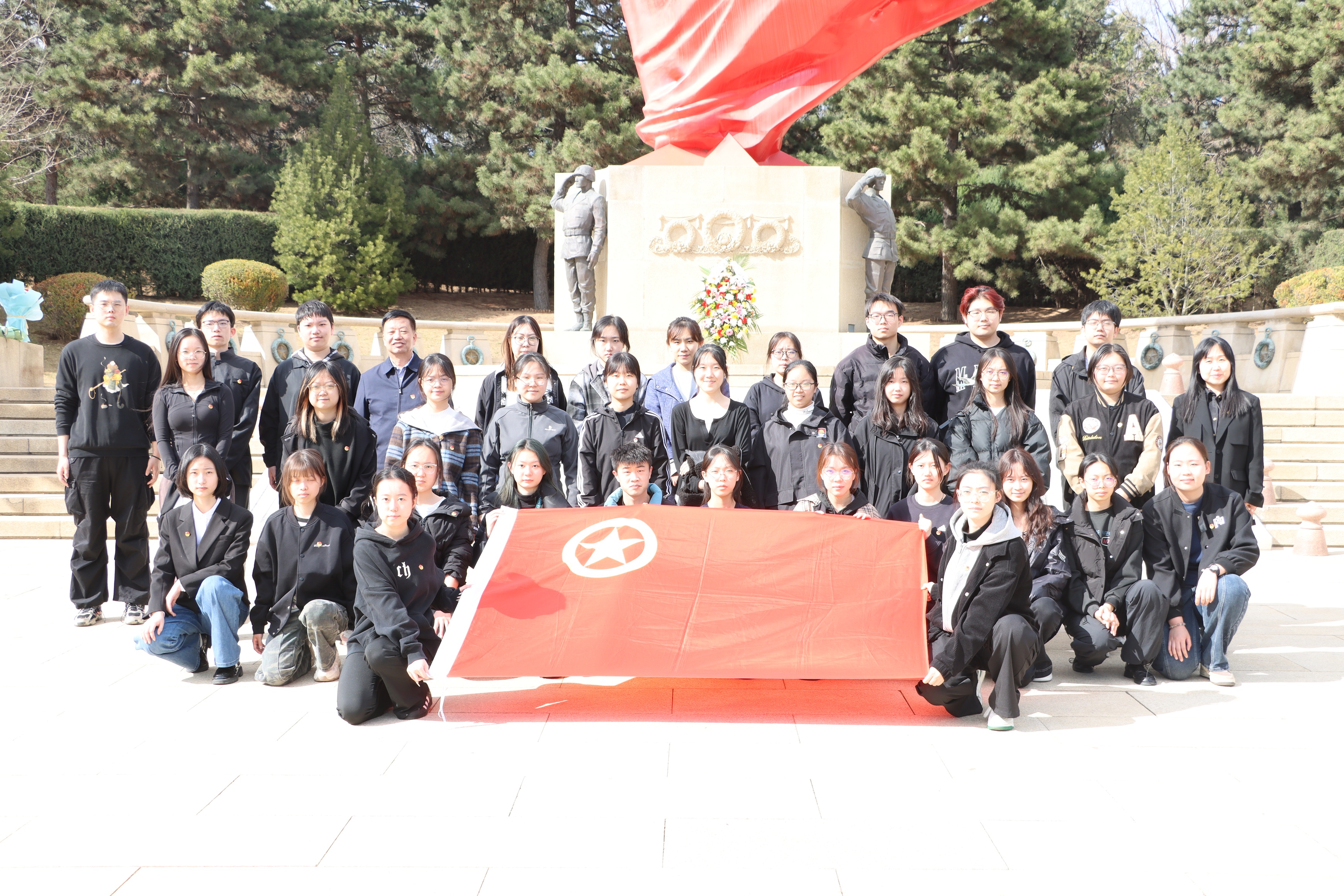 d8180d5a42b24103b13002f56d277b2f.jpg d8180d5a42b24103b13002f56d277b2f.jpg